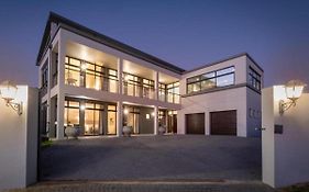 Anchor'S Haven Hersham